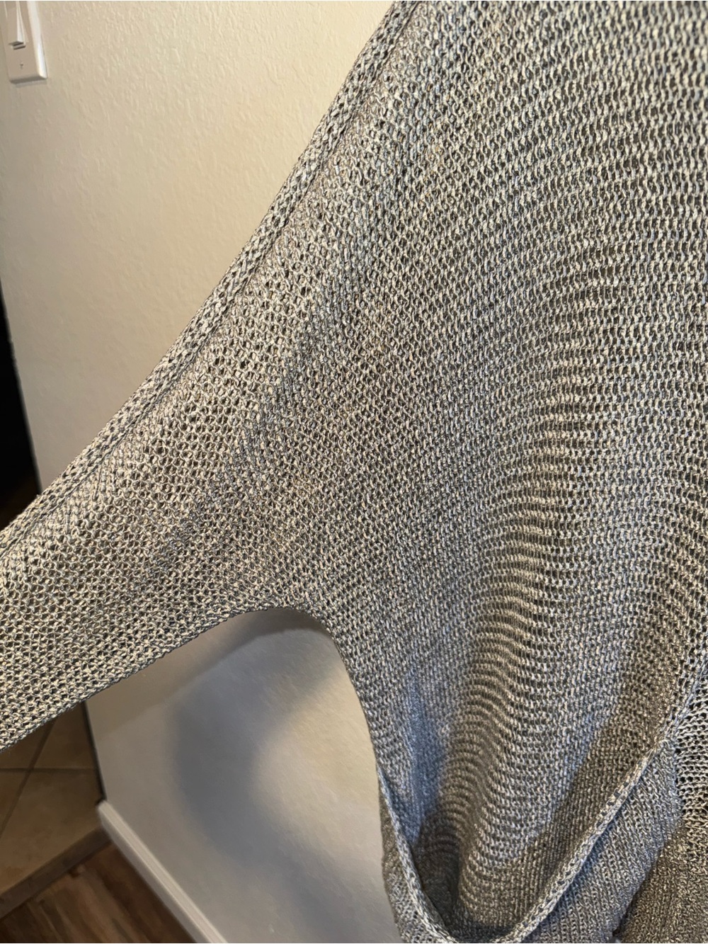 ALEMBIKA Gray Tan Asymmetrical Knit Mesh Pullover Lagenlook Dolan Sleeve Top M - Picture 7 of 9